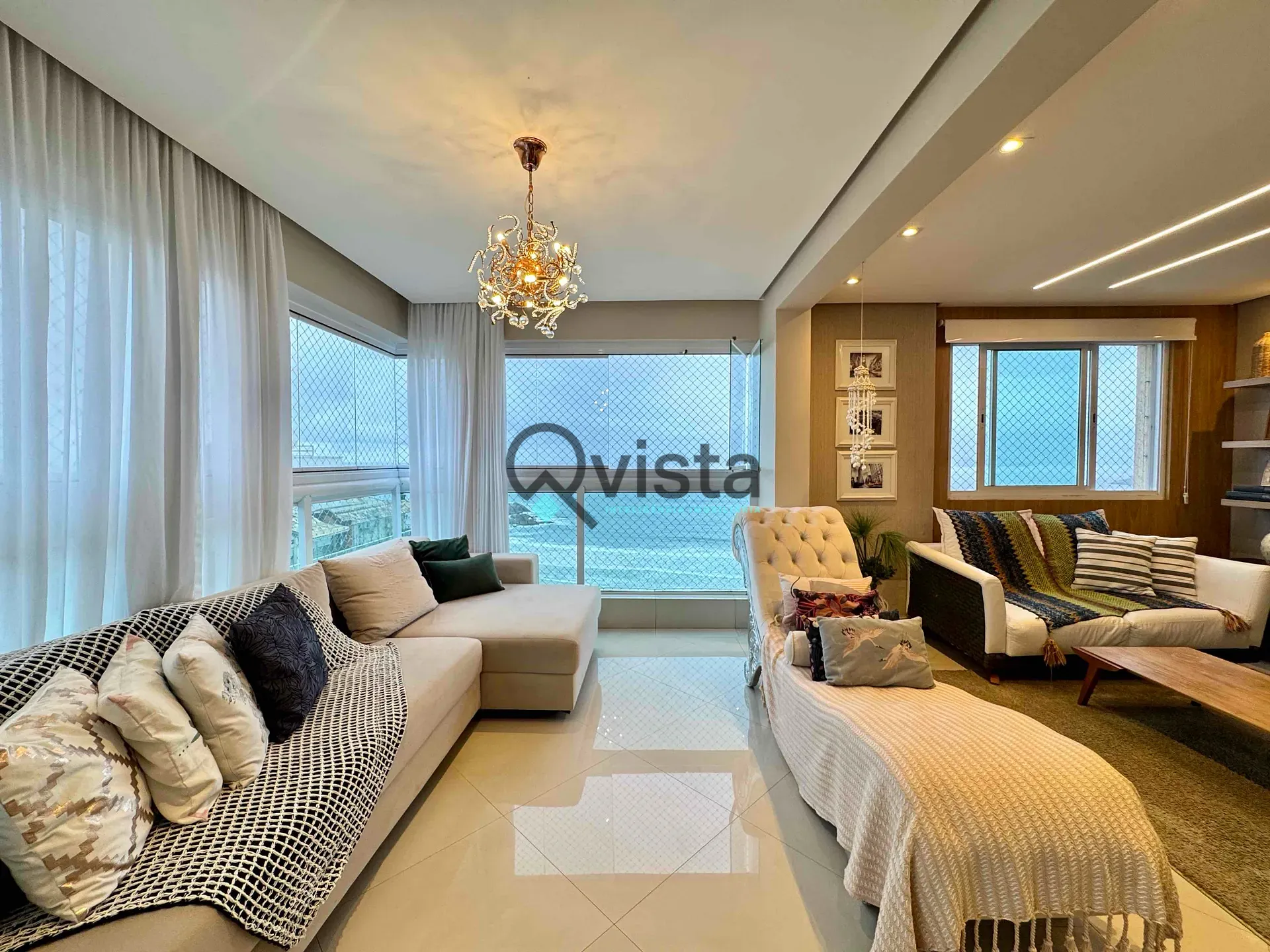 Apartamento, 3 quartos, 268 m² - Foto 1