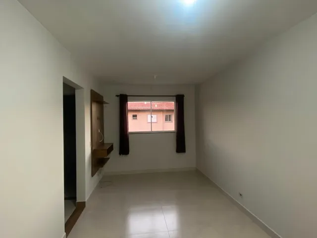 Apartamento 2 quartos e 1 banheiro, para alugar, no bairro Centro em Extrema