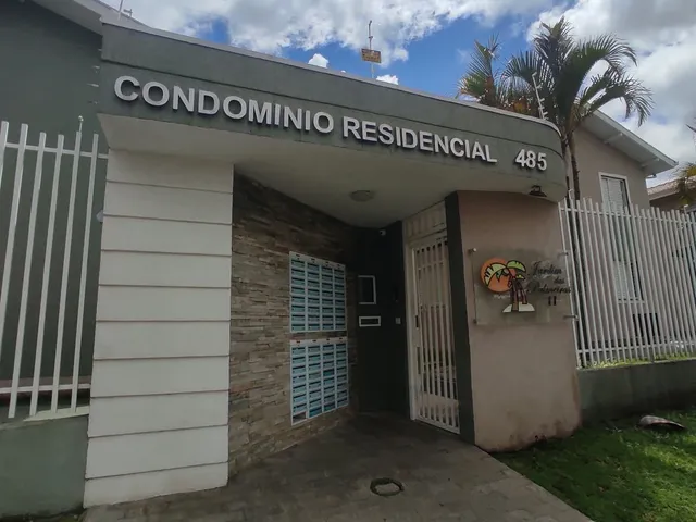 Apartamento com 70m² 3 quartos e 1 banheiro, para alugar, no bairro Cidade Jardim em São José dos Pinhais