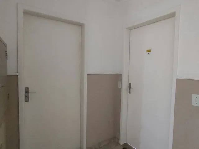 Apartamento com 70m² 3 quartos e 1 banheiro, para alugar, no bairro Cidade Jardim em São José dos Pinhais