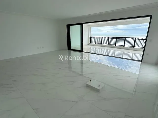 Apartamento com 302m² 4 quartos e 5 banheiros, à venda, no bairro Meia Praia em Itapema