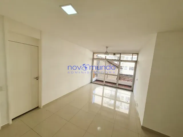 Apartamento com 84m² 2 quartos e 2 banheiros, para alugar, no bairro Maracanã em Rio de Janeiro