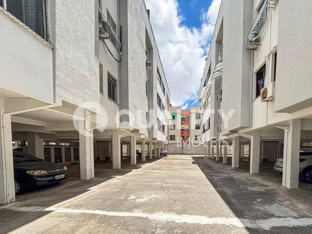Apartamento com 130m² 3 quartos e 2 banheiros, à venda, no bairro Presidente Kennedy em Fortaleza