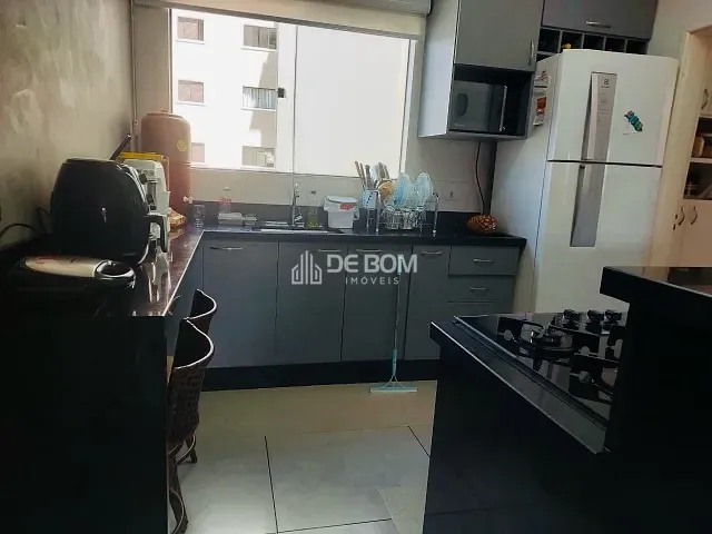 Apartamento 2 quartos e 2 banheiros, à venda, no bairro Centro em Poços de Caldas