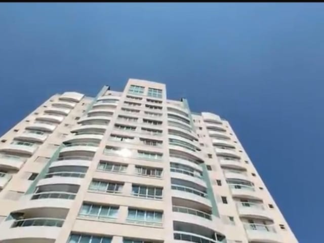 Foto do Apartamento - Ecoville, Apto Ed. Royal Club, 3 Suítes, 2 Vagas, 179.26m² Privativos, Desocupado, Condomínio Clube, à venda, Curitiba, PR | Imobiliária GreenVille