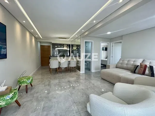 Apartamento 3 quartos e 2 banheiros, à venda, no bairro Vila Izabel em Curitiba