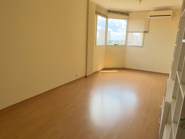 Apartamento 3 quartos e 3 banheiros, à venda, no bairro Monte Castelo em Campo Grande