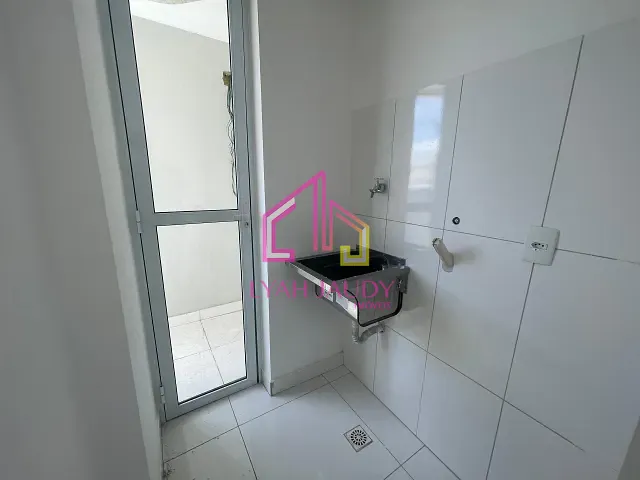 Apartamento com 59m² 2 quartos e 1 banheiro, para alugar, no bairro Morada do Ouro em Cuiabá
