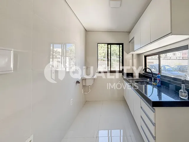 Apartamento 2 quartos e 1 banheiro, para alugar, no bairro Lagoa Redonda em Fortaleza