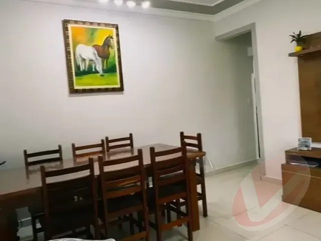 Apartamento 2 quartos e 2 banheiros, à venda, no bairro Jardim Real em Praia Grande