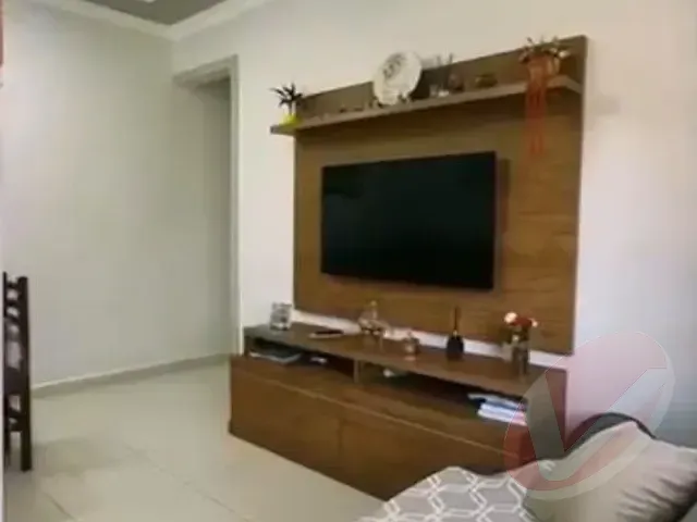 Apartamento 2 quartos e 2 banheiros, à venda, no bairro Jardim Real em Praia Grande