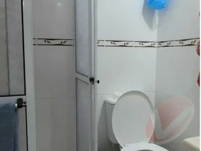 Apartamento 2 quartos e 2 banheiros, à venda, no bairro Jardim Real em Praia Grande