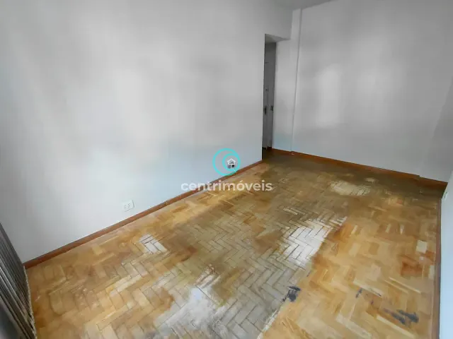 Apartamento com 89m² 2 quartos e 2 banheiros, para alugar, no bairro Tijuca em Rio de Janeiro