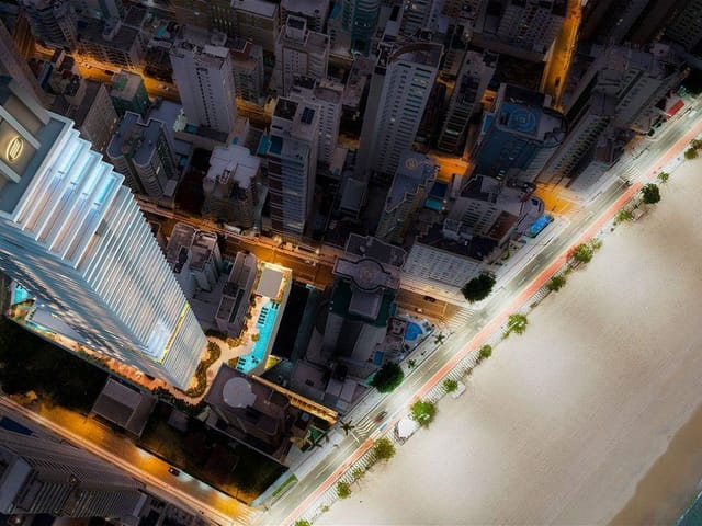 Apartamento 4 quartos e 5 banheiros, à venda, no bairro Centro em Balneário Camboriú