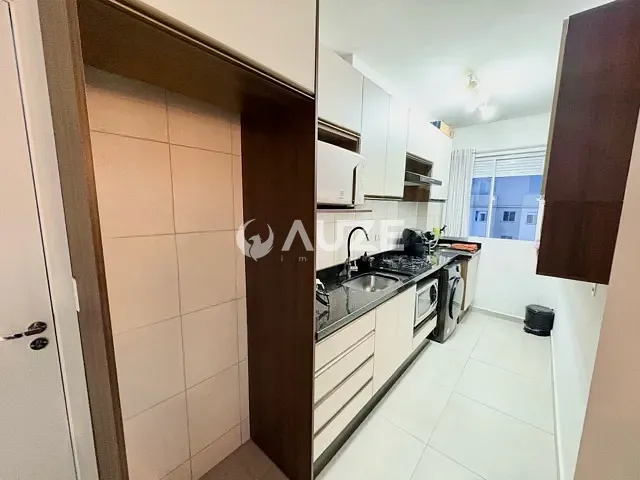 Apartamento com 49m² 2 quartos e 1 banheiro, à venda, no bairro Costeira em Araucária