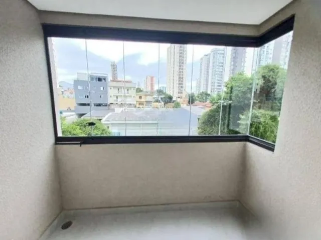 Apartamento 2 quartos e 2 banheiros, para alugar, no bairro Parque das Nações em Santo André
