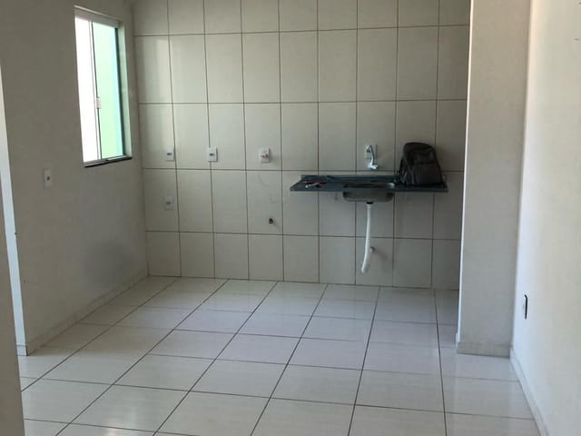 Apartamento 2 quartos e 2 banheiros, para alugar, no bairro São Vicente em Itajaí