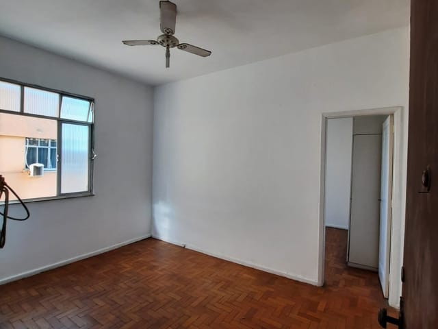 Foto do Apartamento - Apartamento em excelente localização na rua Riachuelo - Centro, amplo sala e quarto. | GrupoApi
