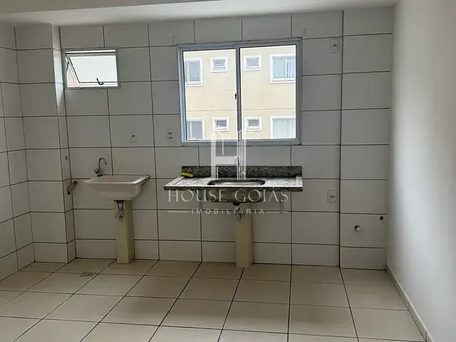 Apartamento 2 quartos e 1 banheiro, à venda, no bairro Parque das Nações em Aparecida de Goiânia