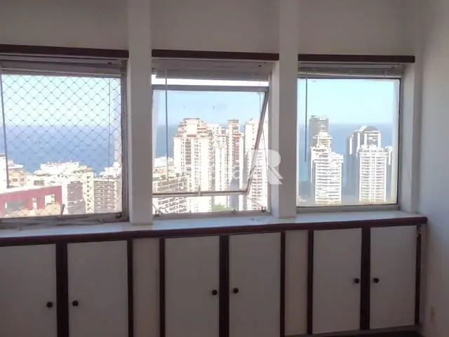 Apartamento 1 quarto e 1 banheiro, para alugar, no bairro Barra da Tijuca em Rio de Janeiro