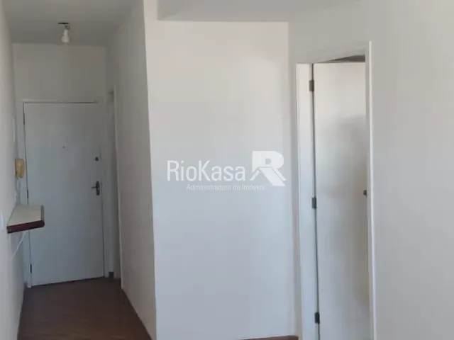 Apartamento 1 quarto e 1 banheiro, para alugar, no bairro Barra da Tijuca em Rio de Janeiro