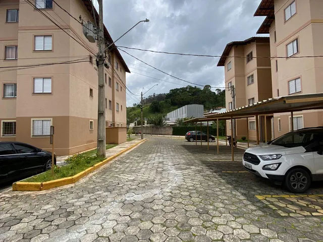 Apartamento 2 quartos e 1 banheiro, para alugar, no bairro Lavapés em Extrema