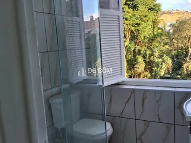 Apartamento 2 quartos e 2 banheiros, à venda, no bairro Centro em Poços de Caldas