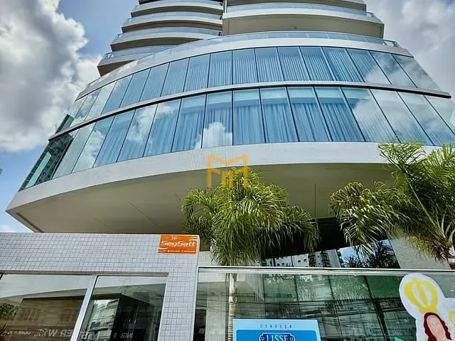 Apartamento 3 quartos e 4 banheiros, à venda, no bairro Nazaré em Belém