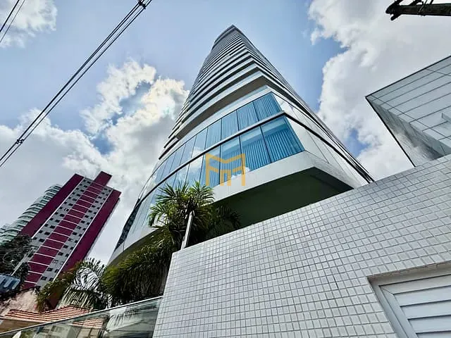 Apartamento 3 quartos e 4 banheiros, à venda, no bairro Nazaré em Belém