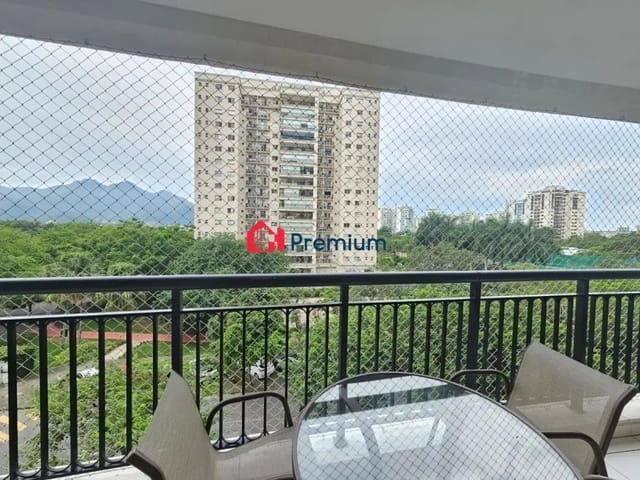 Apartamento 2 quartos e 2 banheiros, à venda, no bairro Barra da Tijuca em Rio de Janeiro