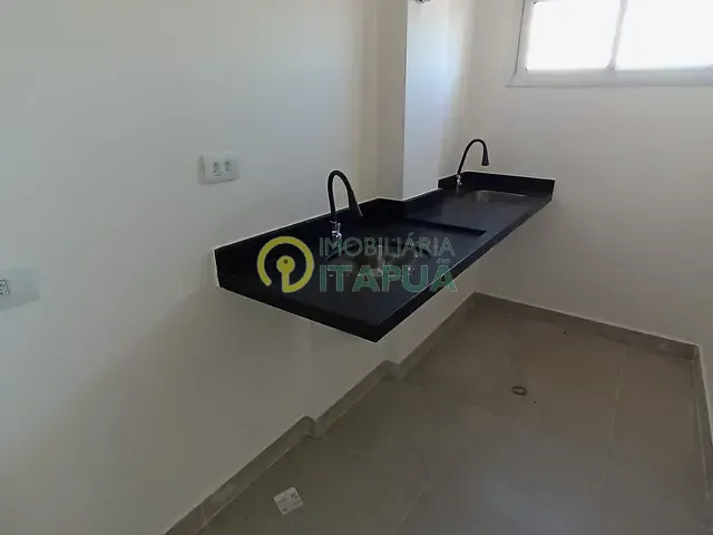 Apartamento com 89m² 3 quartos e 2 banheiros, à venda, no bairro San Izidro em Londrina