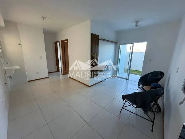 Apartamento 2 quartos e 1 banheiro, à venda, no bairro Nova Palhoça em Palhoça