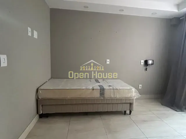 Apartamento com 50m² 2 quartos e 1 banheiro, para alugar, no bairro Monte Castelo em Volta Redonda