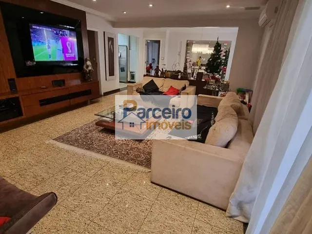 Apartamento com 233m² 2 quartos e 3 banheiros, à venda, no bairro Vila Regente Feijó em São Paulo