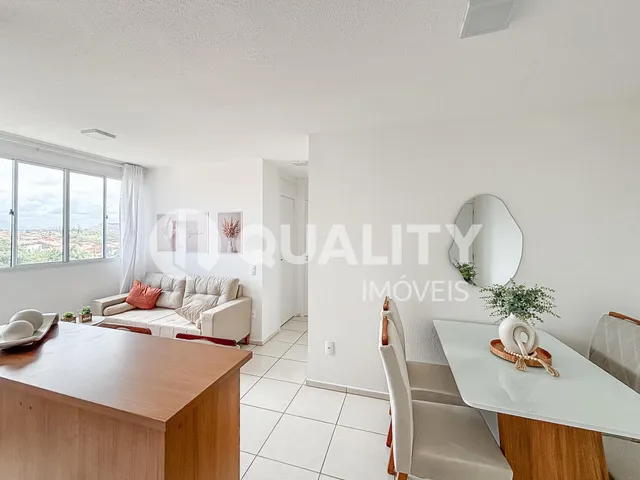 Apartamento 2 quartos e 2 banheiros, à venda, no bairro Cajazeiras em Fortaleza
