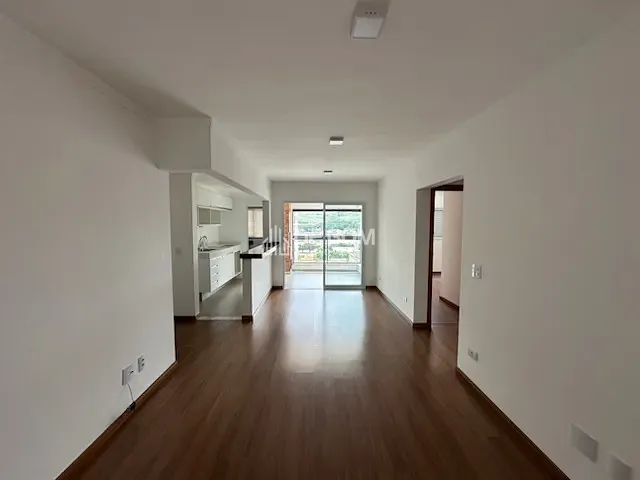Apartamento 2 quartos e 2 banheiros, à venda, no bairro Jardim Elvira Dias em Poços de Caldas
