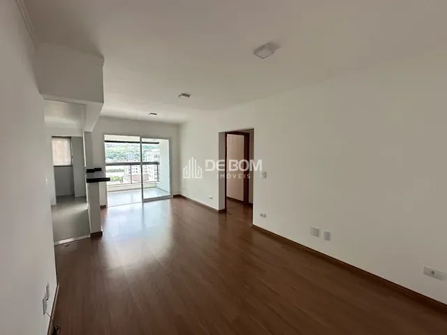 Apartamento 2 quartos e 2 banheiros, à venda, no bairro Jardim Elvira Dias em Poços de Caldas