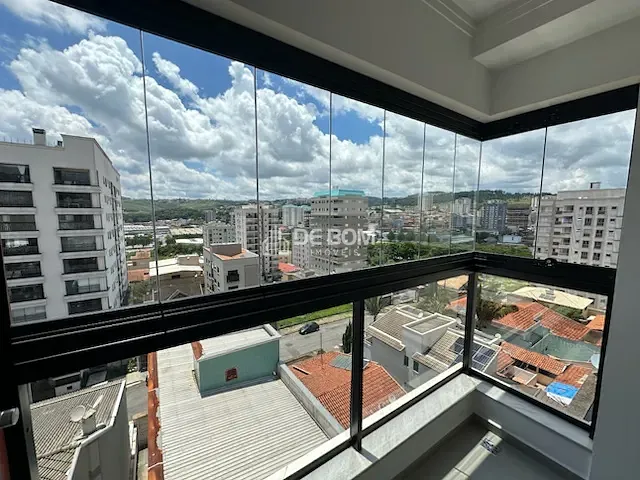 Apartamento 2 quartos e 2 banheiros, à venda, no bairro Jardim Elvira Dias em Poços de Caldas