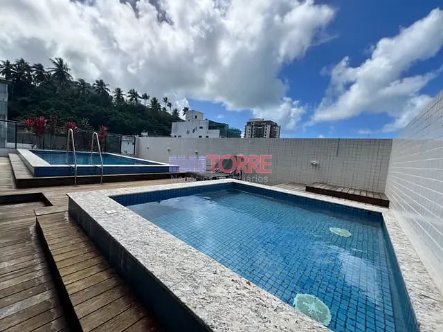 Apartamento 2 quartos e 2 banheiros, à venda, no bairro Praia dos Milionários em Ilhéus