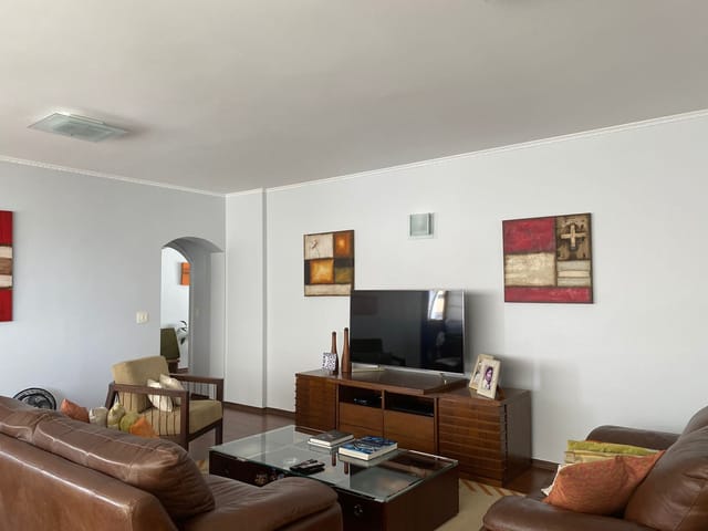 Foto do Apartamento - Apartamento à venda com 168m2, arejado e amplo, bem localizado no Alto da Lapa, São Paulo, SP possui: 5 banheiros, 4 dormitórios, 1 sala, 2 vagas e 2 suítes. | Davantage consultoria imobiliária
