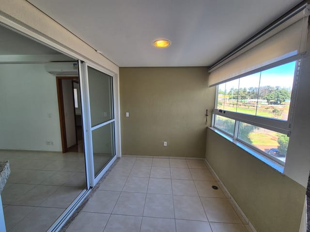 Apartamento com 127m² 3 quartos e 2 banheiros, à venda, no bairro Gleba Palhano em Londrina