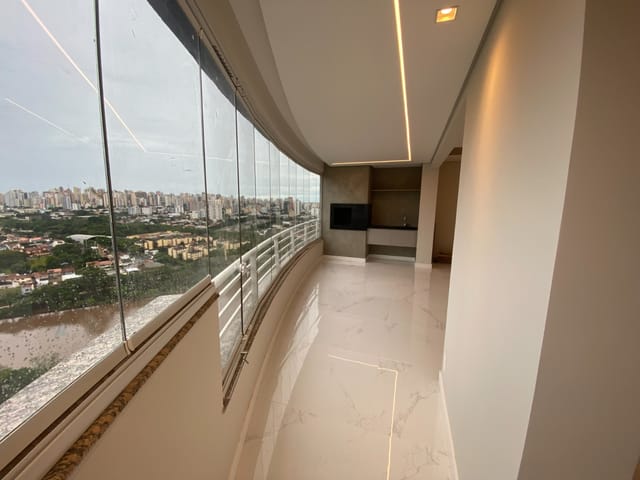 Foto do Apartamento - Apartamento à venda no Edifício Lac Royal, Gleba Palhano , 3 suítes, 163 m², andar alto, 2 vagas de garagem - Londrina - PR. | Grupo Mitral Imóveis
