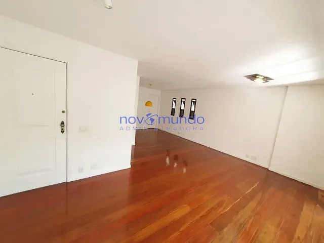 Apartamento com 160m² 3 quartos e 1 banheiro, para alugar, no bairro Barra da Tijuca em Rio de Janeiro