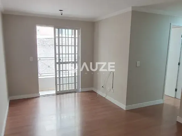 Apartamento com 59m² 3 quartos e 1 banheiro, à venda, no bairro São Braz em Curitiba