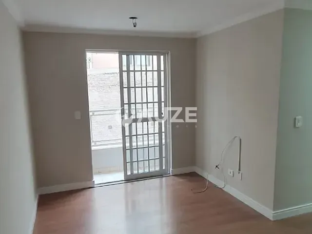 Apartamento com 59m² 3 quartos e 1 banheiro, à venda, no bairro São Braz em Curitiba