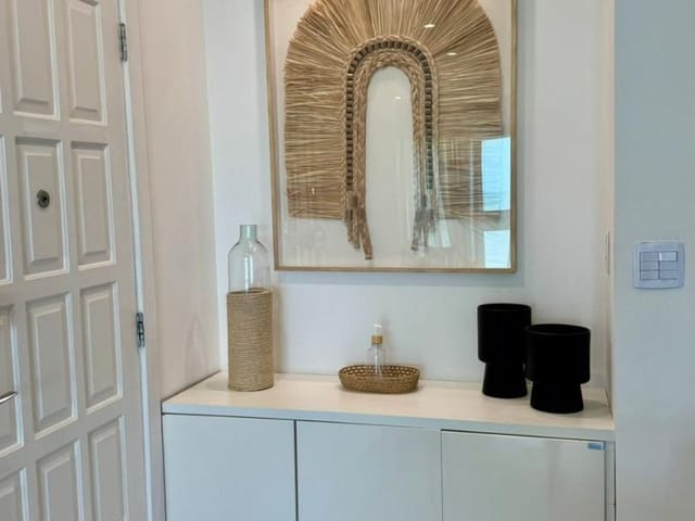 Apartamento 2 quartos e 3 banheiros, à venda, no bairro Cavaleiros em Macaé