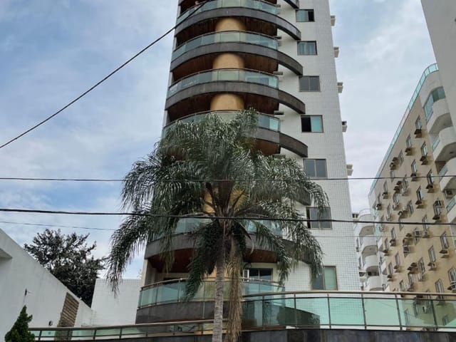 Apartamento 4 quartos e 3 banheiros, à venda, no bairro Centro em Campos dos Goytacazes