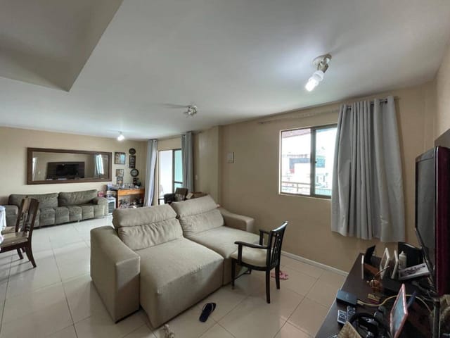 Apartamento 4 quartos e 3 banheiros, à venda, no bairro Centro em Campos dos Goytacazes