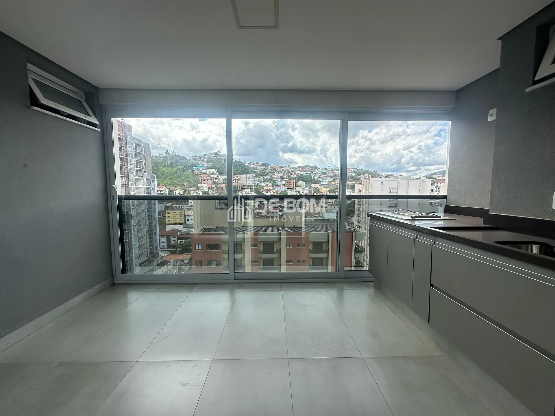 Apartamento, 3 quartos, 125 m² - Foto 1