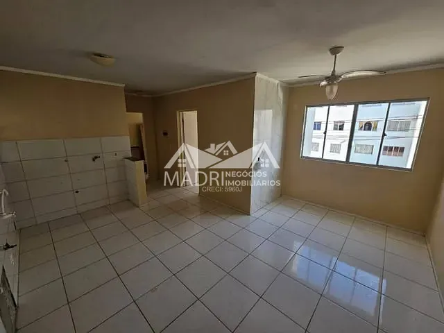 Apartamento 2 quartos e 1 banheiro, para alugar, no bairro Guarda do Cubatão em Palhoça